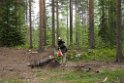 Erik lægget foder_FIN5657